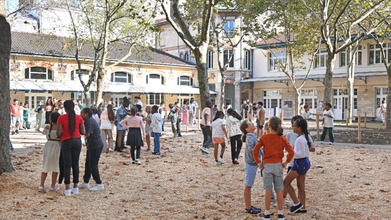 Végétalisation cour école Victor Hugo B